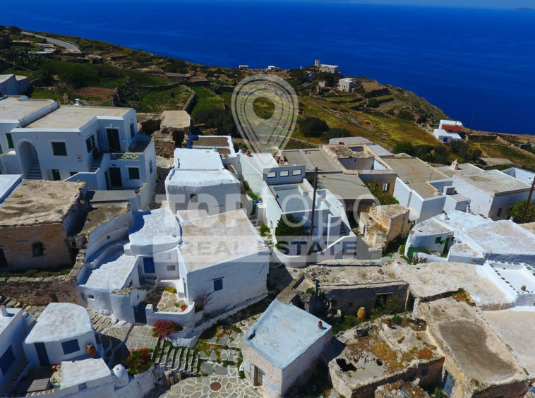 Sikinos island: New house with beautiful view at Chorio