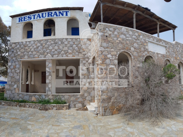 Folegandros island: Hotel at Karavostasis